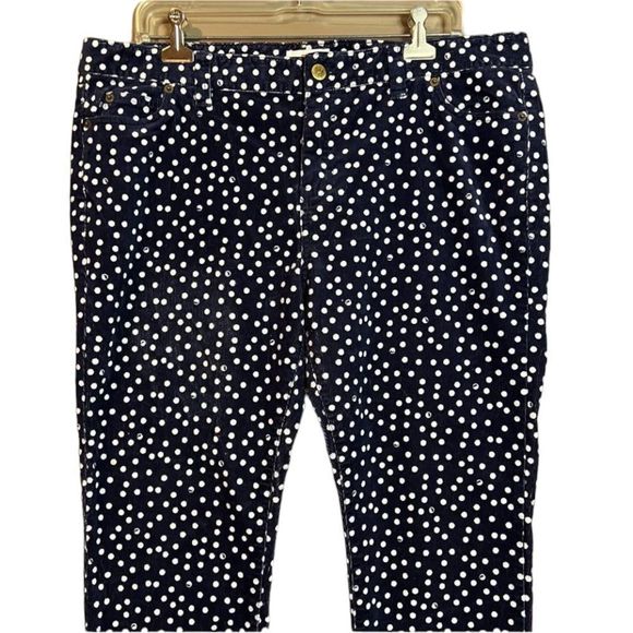 Vineyard vines navy and white polka dot corduroy pants. - Picture 2 of 12
